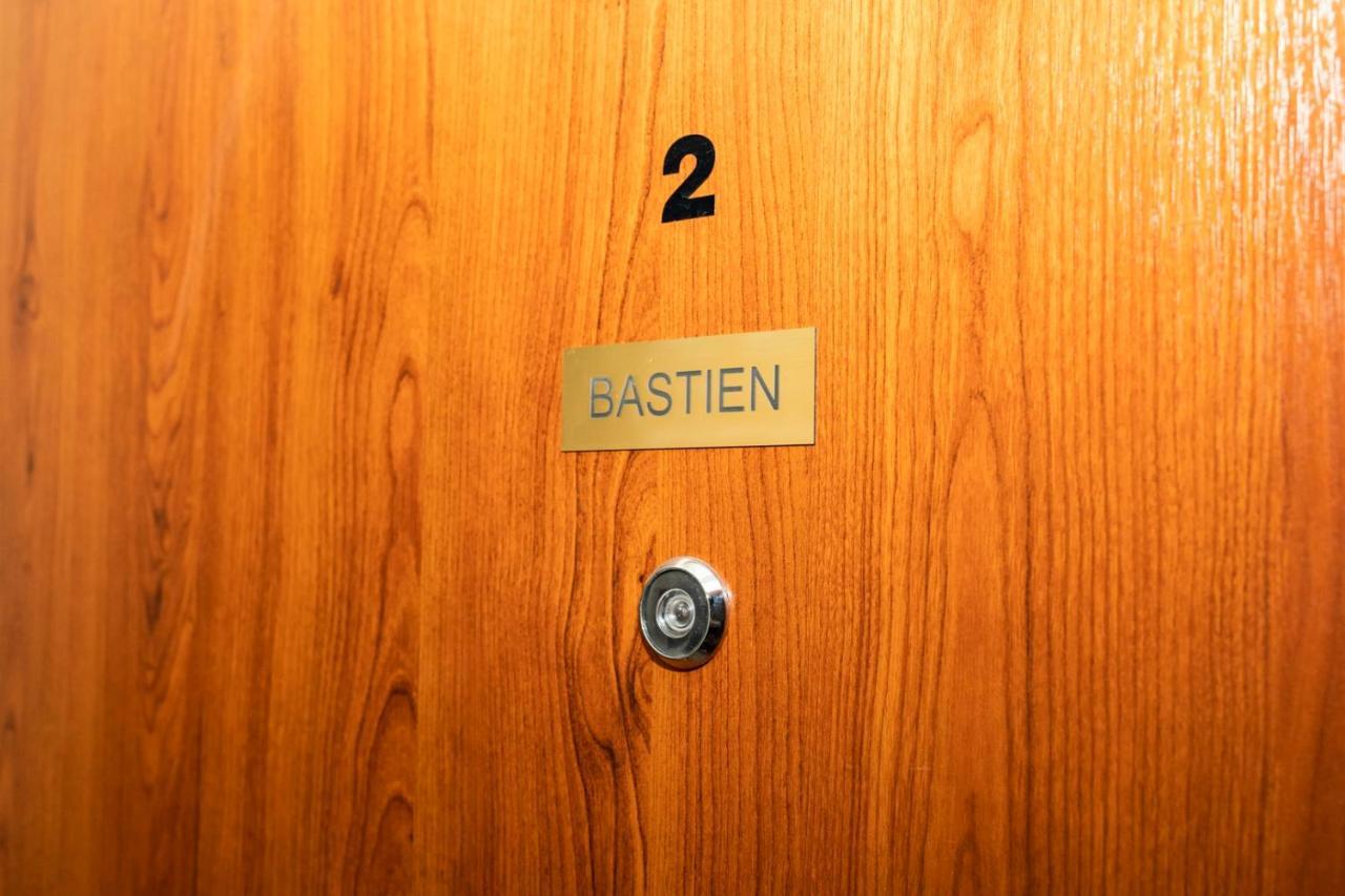 Bastien Studio Near Airport Πράγα Εξωτερικό φωτογραφία